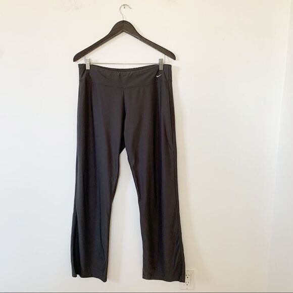 Nike Dark Grey Wide Leg Stretchy Athletic Pants - Picture 3 of 4